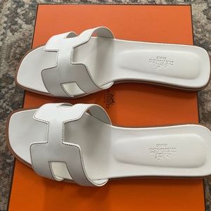 Hermes Oran Sandal